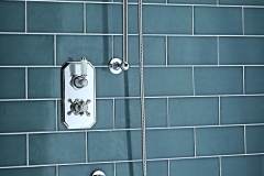 Traditional Thermostatic Shower Set One